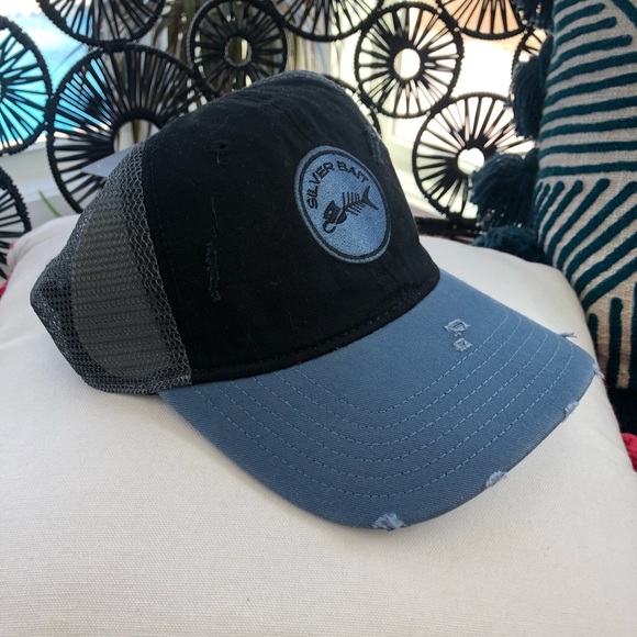 Silver Bait Distressed Cap 